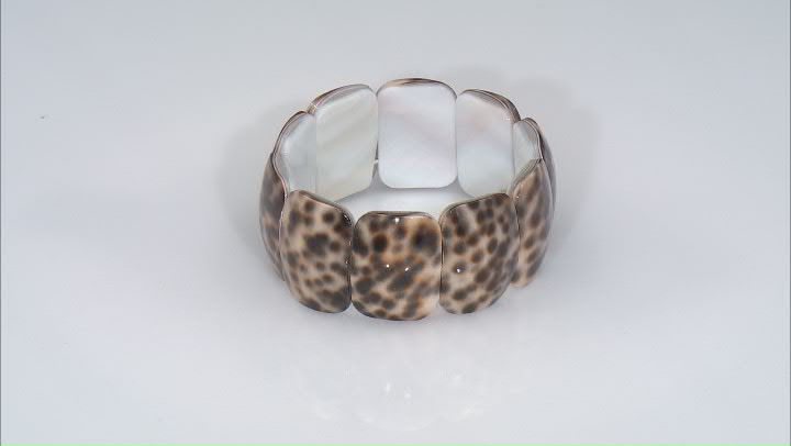 White South Sea Mother Of Pearl And Tiger Cowrie Stretch Bracelet Video Thumbnail