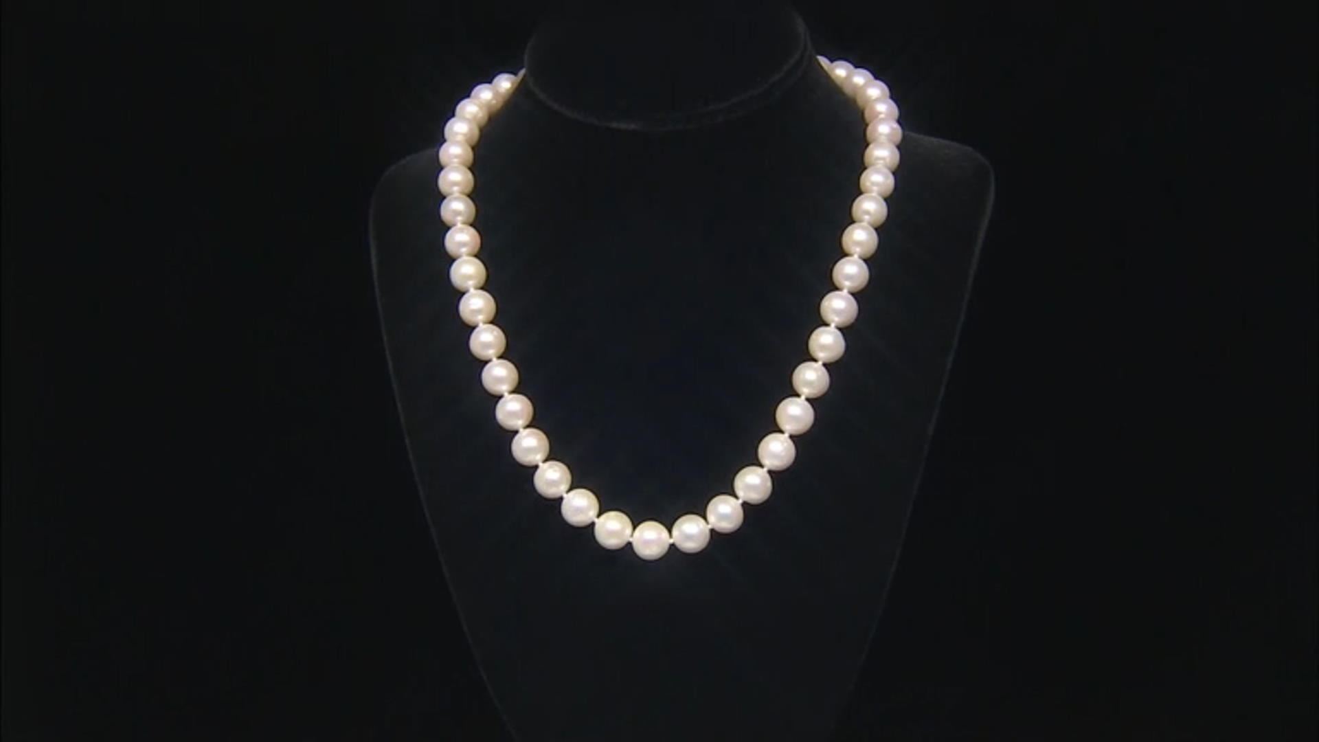 White Cultured Freshwater Pearl 14k Yellow Gold 20 Inch Necklace Video Thumbnail