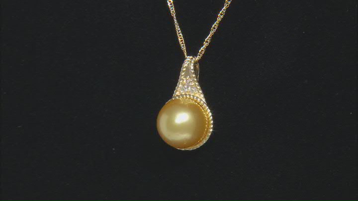 Golden Cultured South Sea Pearl and Lab Grown Diamonds 14k Yellow Gold Pendant with Chain Video Thumbnail
