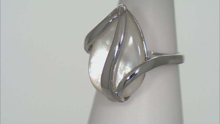 21x14mm White South Sea Mother-of-Pearl Rhodium Over Sterling Silver Ring Video Thumbnail