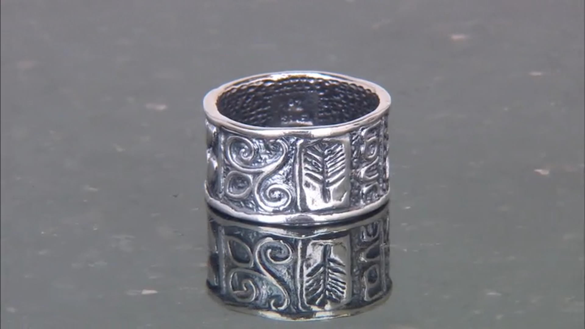 Sterling Silver Motif Band Ring Video Thumbnail