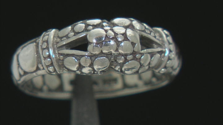 Sterling Silver "Flawless Glory" Band Ring Video Thumbnail