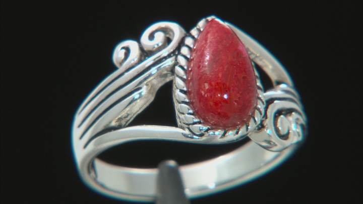 Red Sponge Coral Silver Solitaire Ring Video Thumbnail