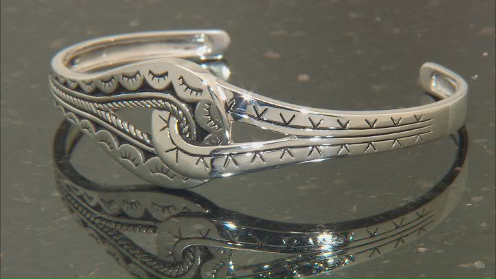 Oxidized Rhodium Over Sterling Silver Knot Cuff Bracelet Video Thumbnail
