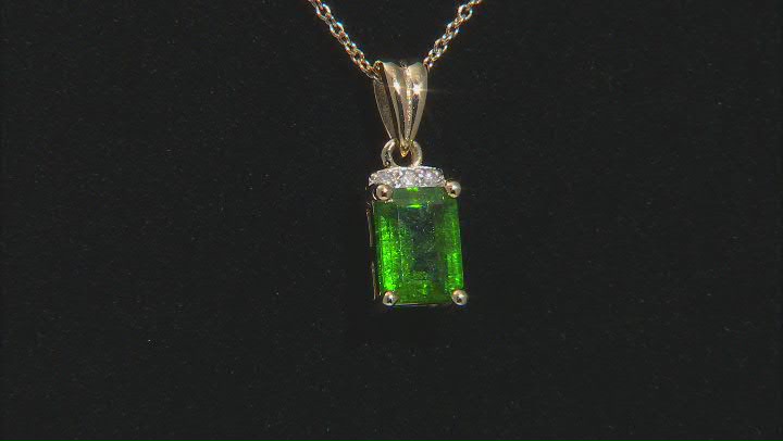 Green Chrome Diopside 3k Gold Pendant With Chain 0.86ctw Video Thumbnail