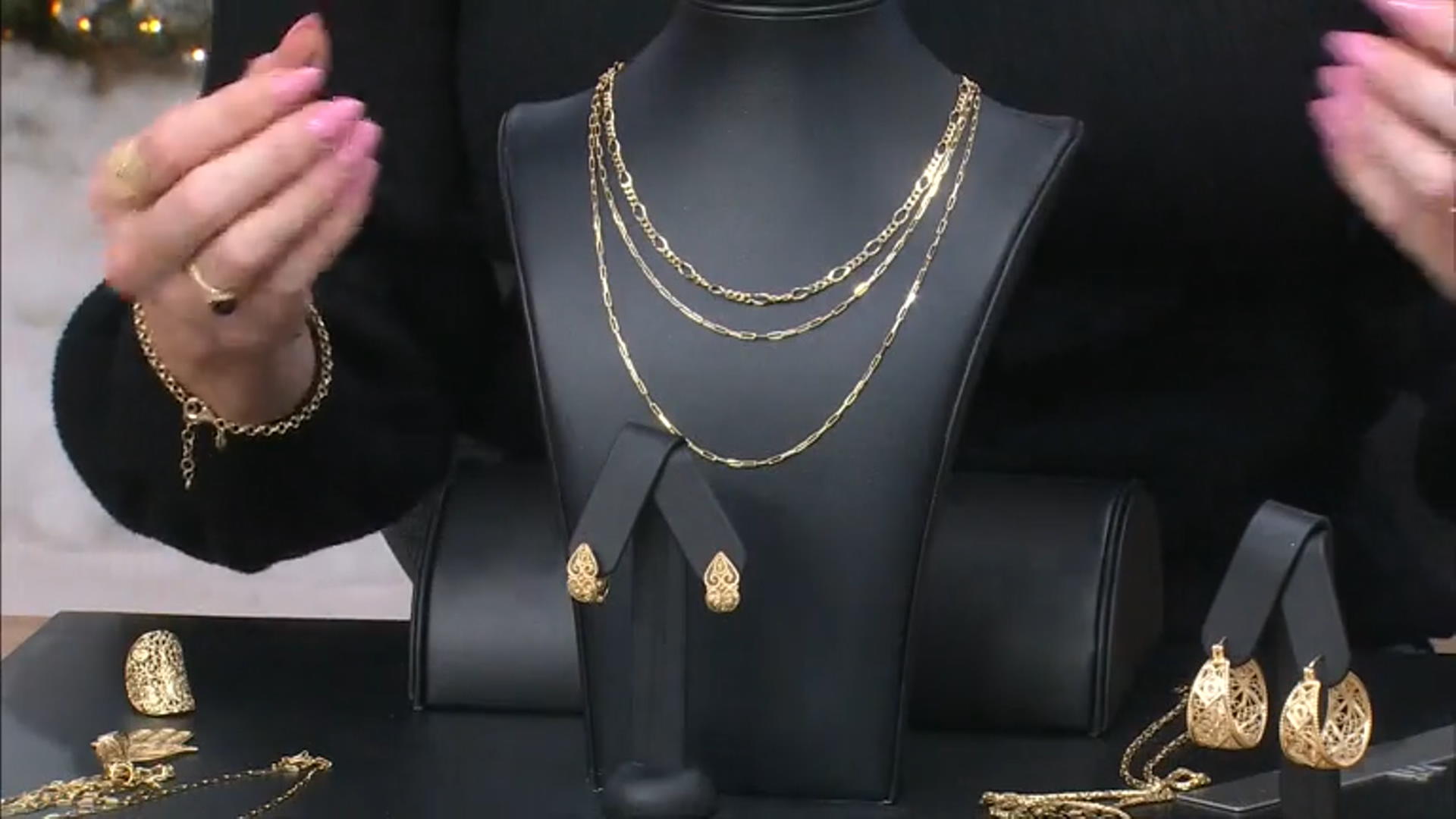 18k Yellow Gold Over Sterling Silver Figaro Chain Video Thumbnail