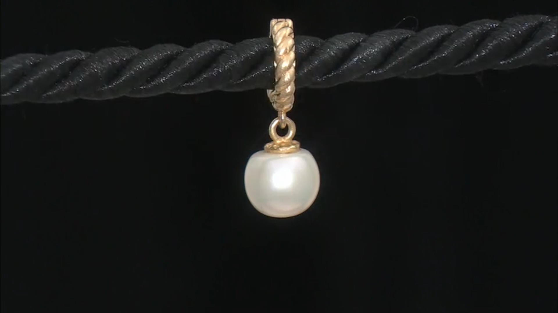 8-8.5mm Cultured Freshwater Pearl 18K Yellow Gold Over Sterling Silver Pendant Video Thumbnail