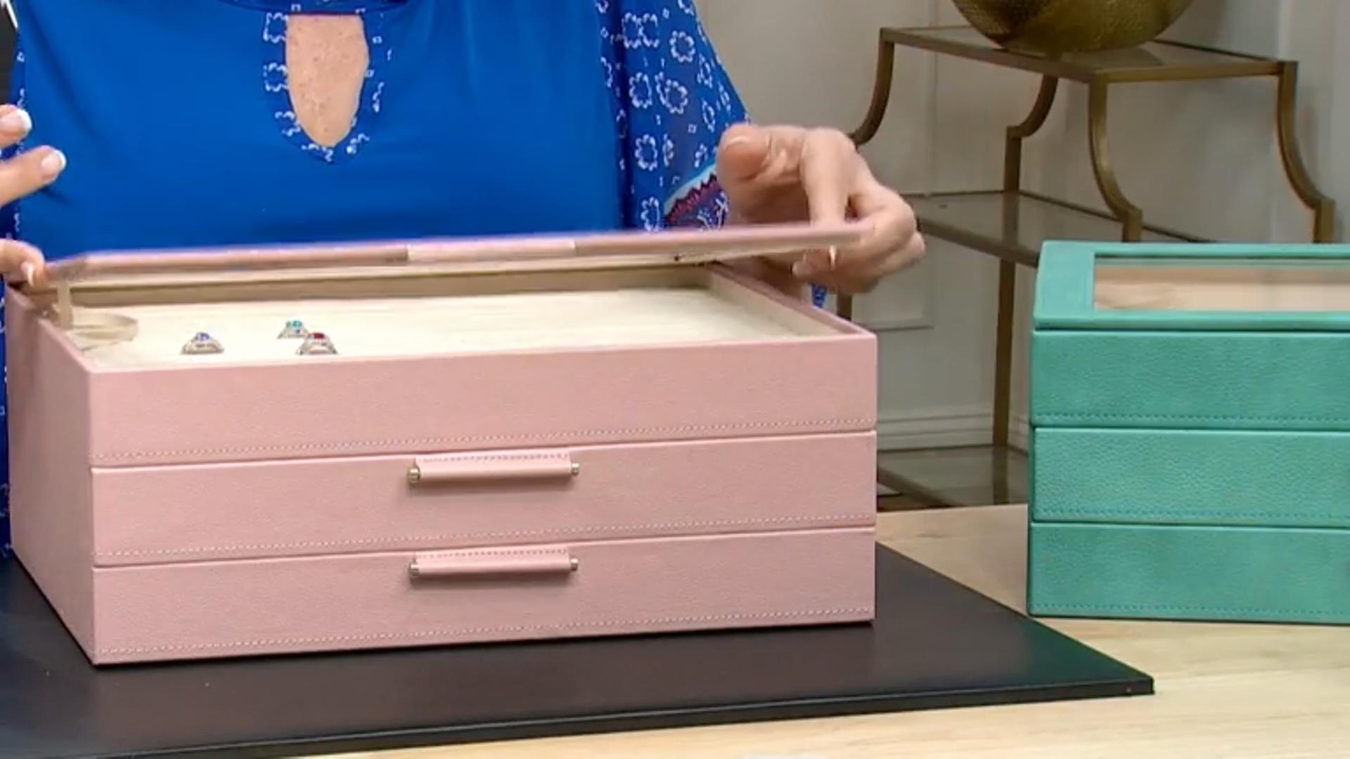 WOLF Large Jewelry Box with Window and LusterLoc (TM) in Powder Rose Video Thumbnail